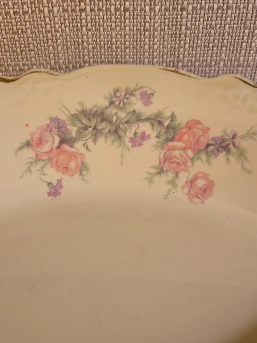 Homer Laughlin Cream Serving Bowl with Pink Rose Garland and Gold Trim